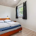 Feriehus Holiday home Væggerløse CLXXXII Bøtø By